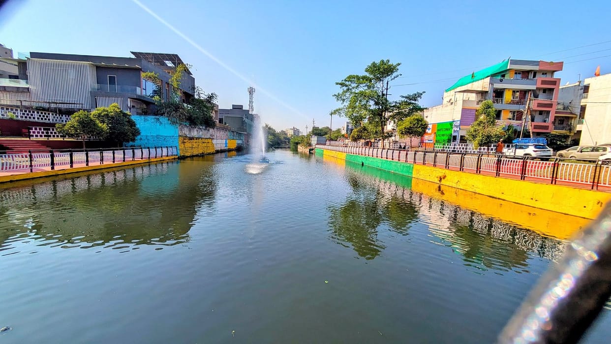 Indore News: Boats will run in Indore's Saraswati river, the Municipal Corporation has renovated the ghats