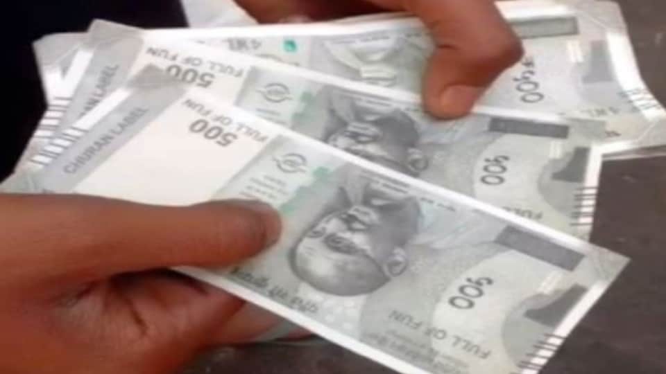 ATM spewed out fake notes of Rs 500 in Shahjahanpur
