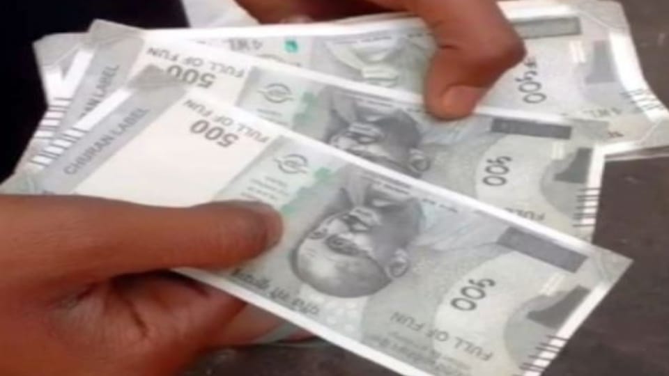 ATM spewed out fake notes of Rs 500 in Shahjahanpur