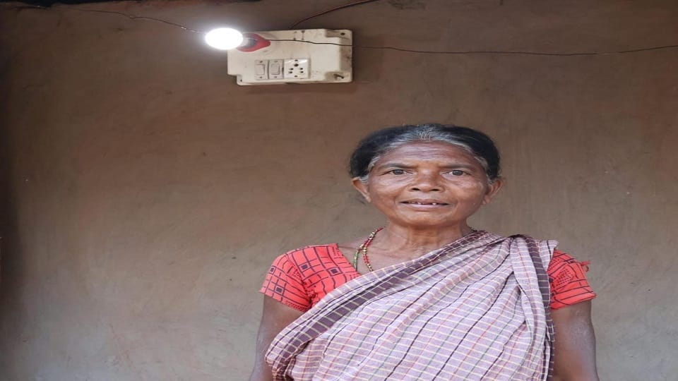 तिमेनार पहुंची बिजली