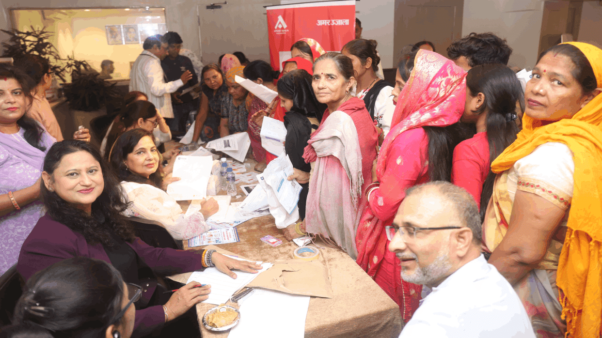 health check-up camp organised by Amar Ujala Foundation in Vivek Vihar