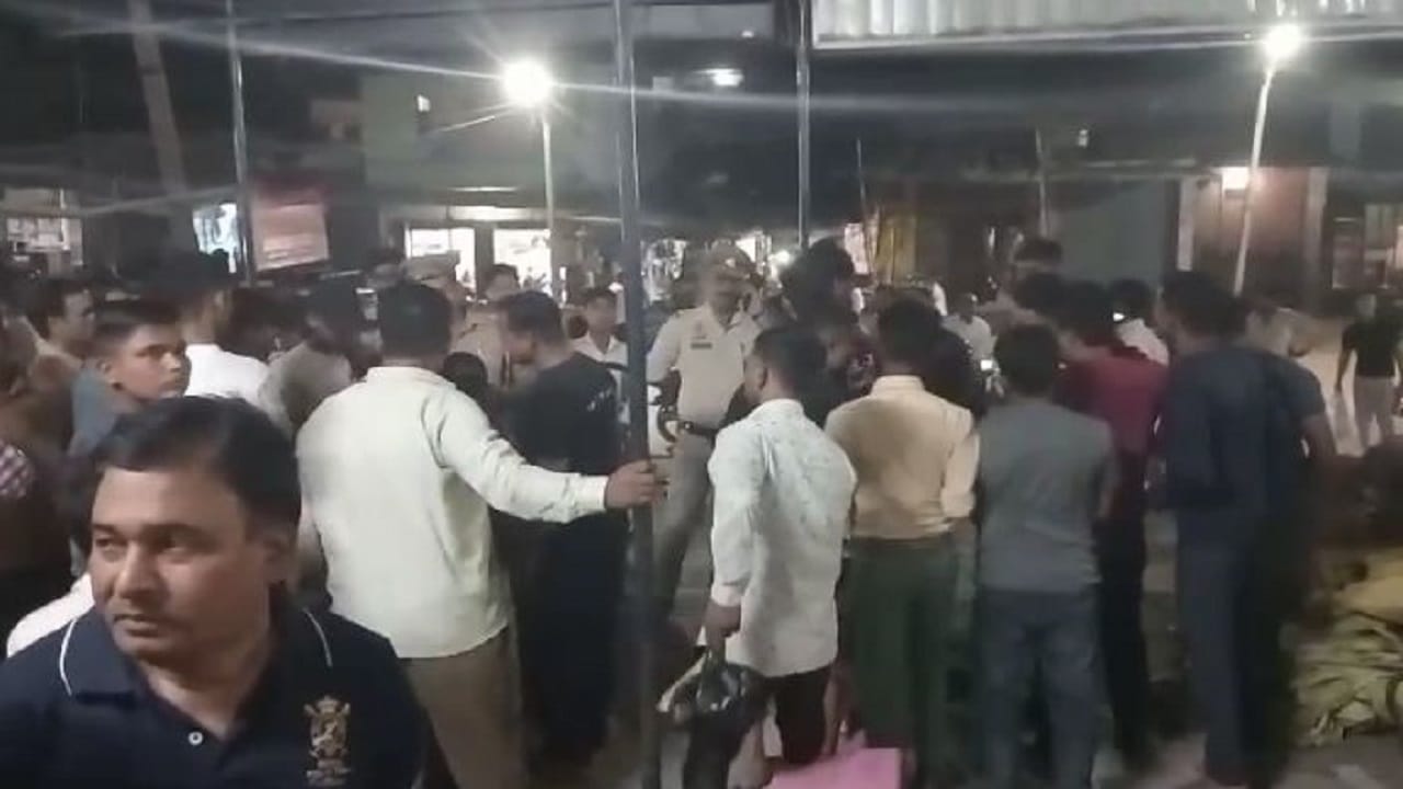 Fake notes withdrawn from ATM Shocking case comes to light from shahjahanpur of UP