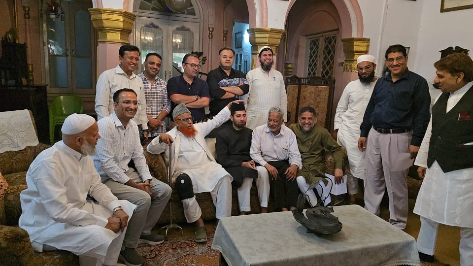 Meerut: The ongoing dispute regarding city Qazi ends, meeting between Qari Shafiqur Rahman and Dr. Salikeen