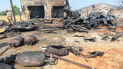 Cylinders explosions fire broke out in gas agency warehouse in Bareilly