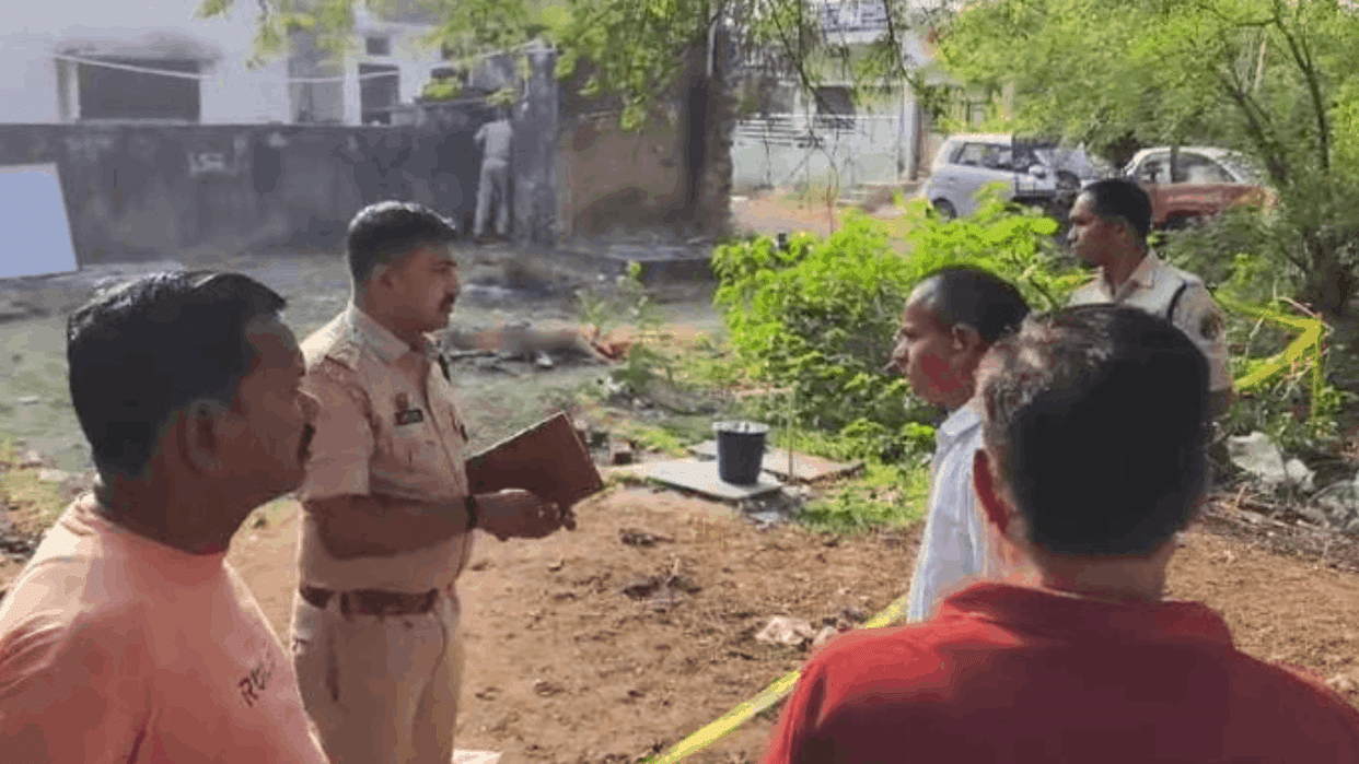 woman body was found in suspicious condition in rented house in Korba