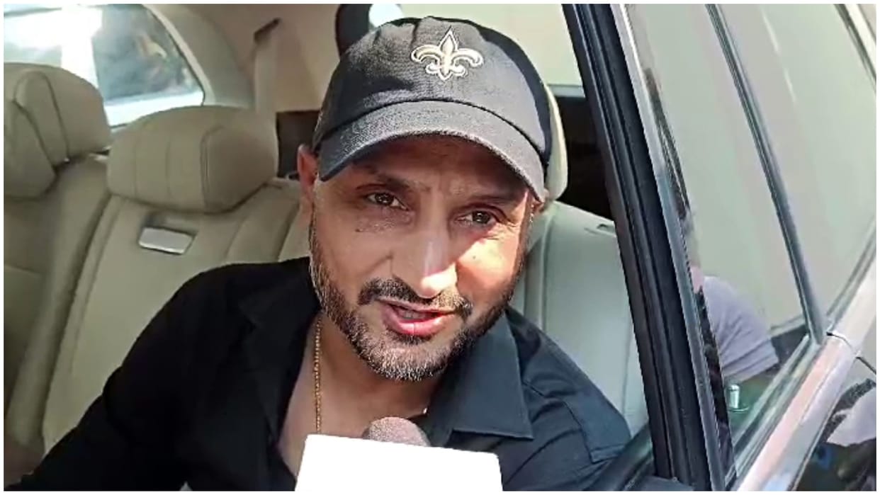 मेरे पंजाब को बचा लो:हरभजन सिंह के 'नशे वाले वीडियो' पर पंजाब पुलिस ने खोली  'लोकेशन' की पोल - Punjab Police On Harbhajan Singh Viral Drug Clip - Amar  Ujala Hindi News