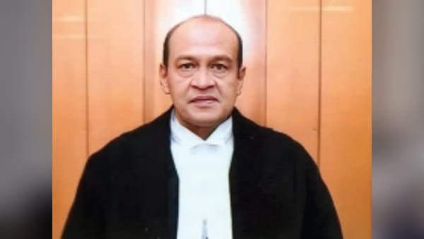 High Court : जस्टिस यशवंत वर्मा ने दिया इस्तीफा, दिल्ली वाले घर में मिले थे भारी मात्रा में जले हुए नोट