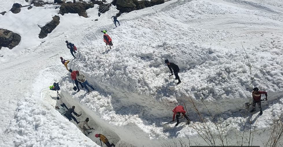Kedarnath Yatra 2025 Now devotees will reach the temple from the bridge built on Kedarnath Sangam