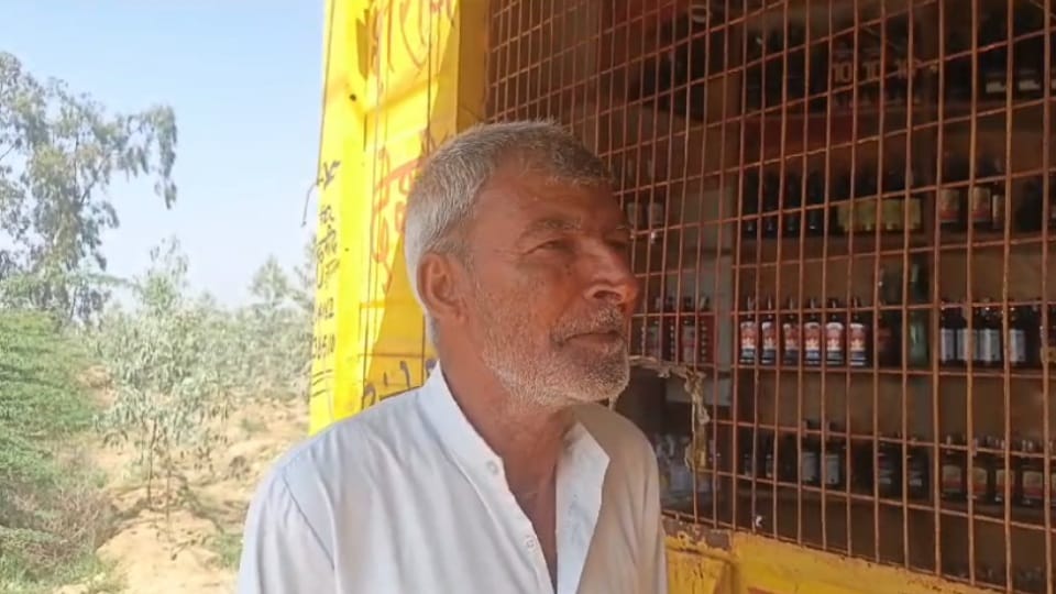 Robbery at liquor shop in Julana robbers took away 25 boxes