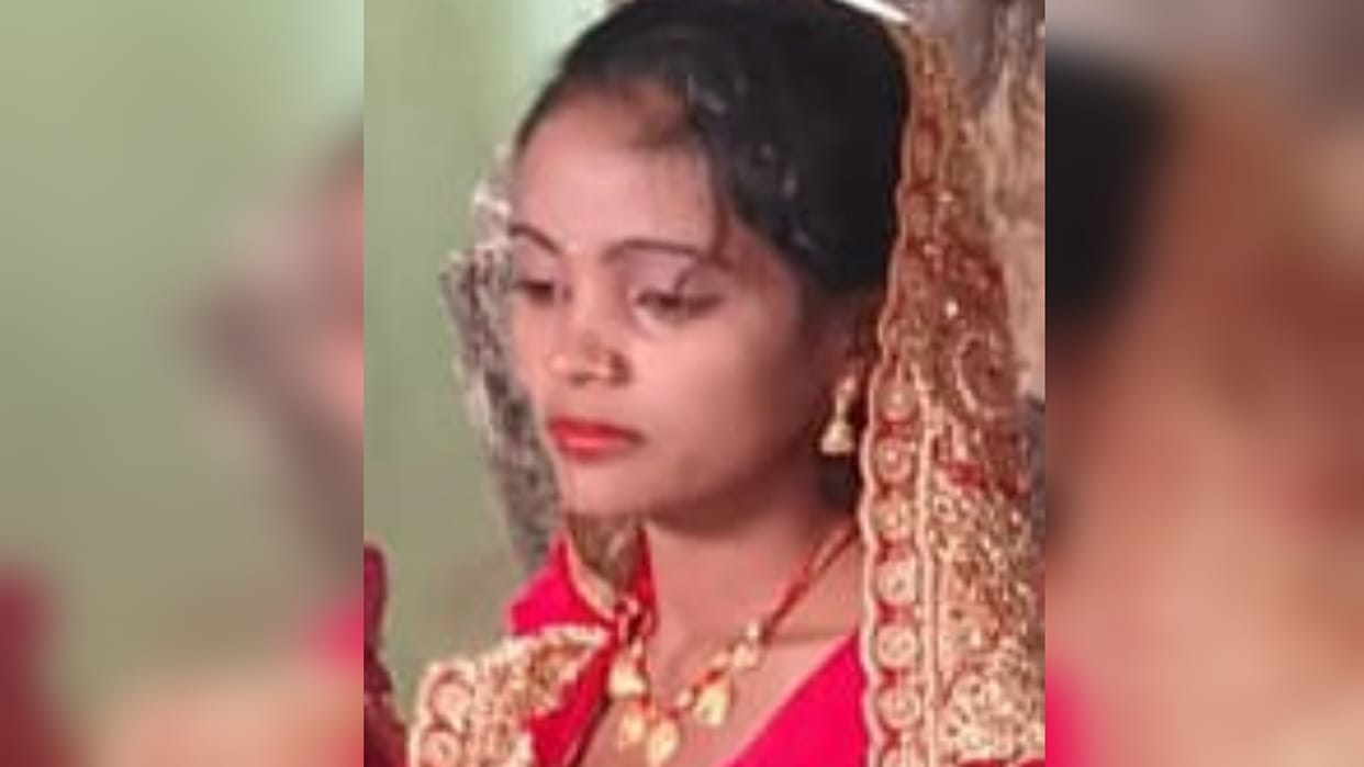 Fed up with dowry harassment, newly married woman committed suicide by hanging herself