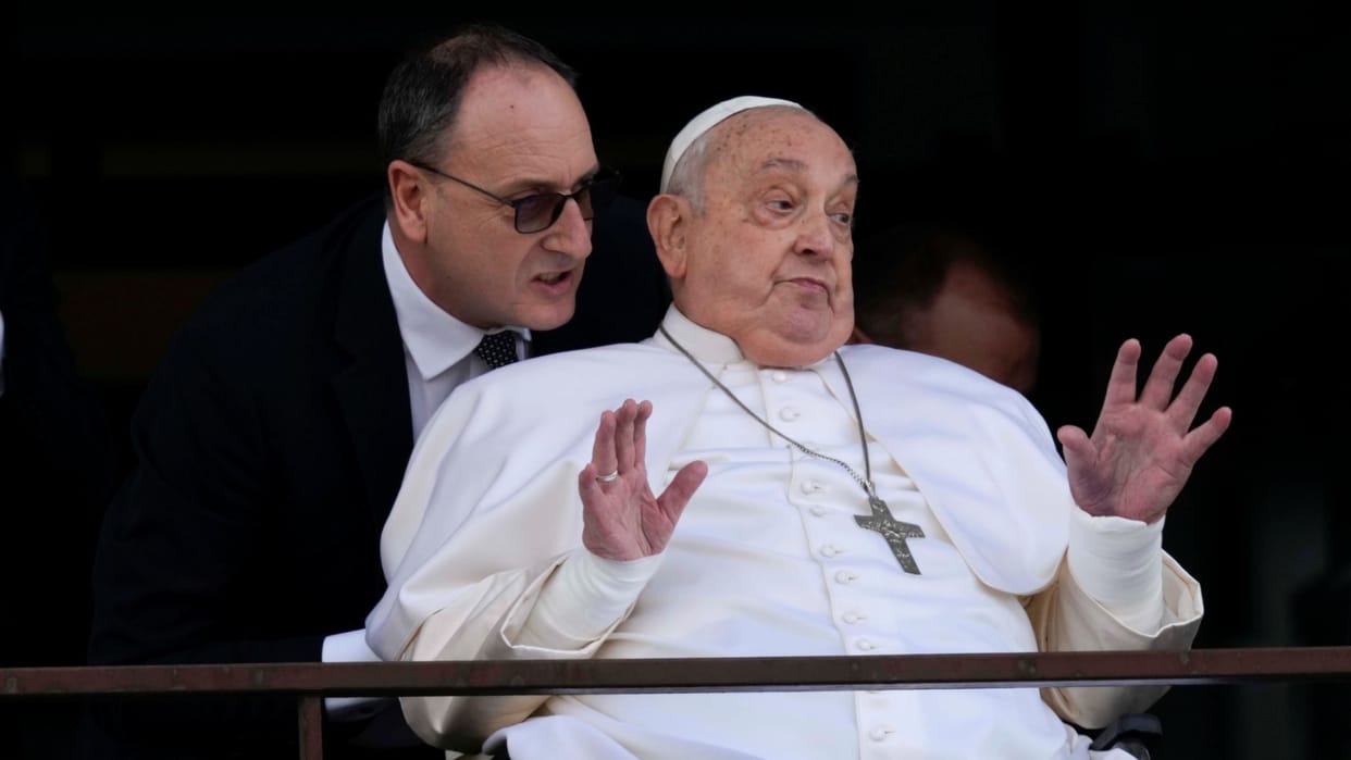 who was pope francis first latin american to lead roman catholic church