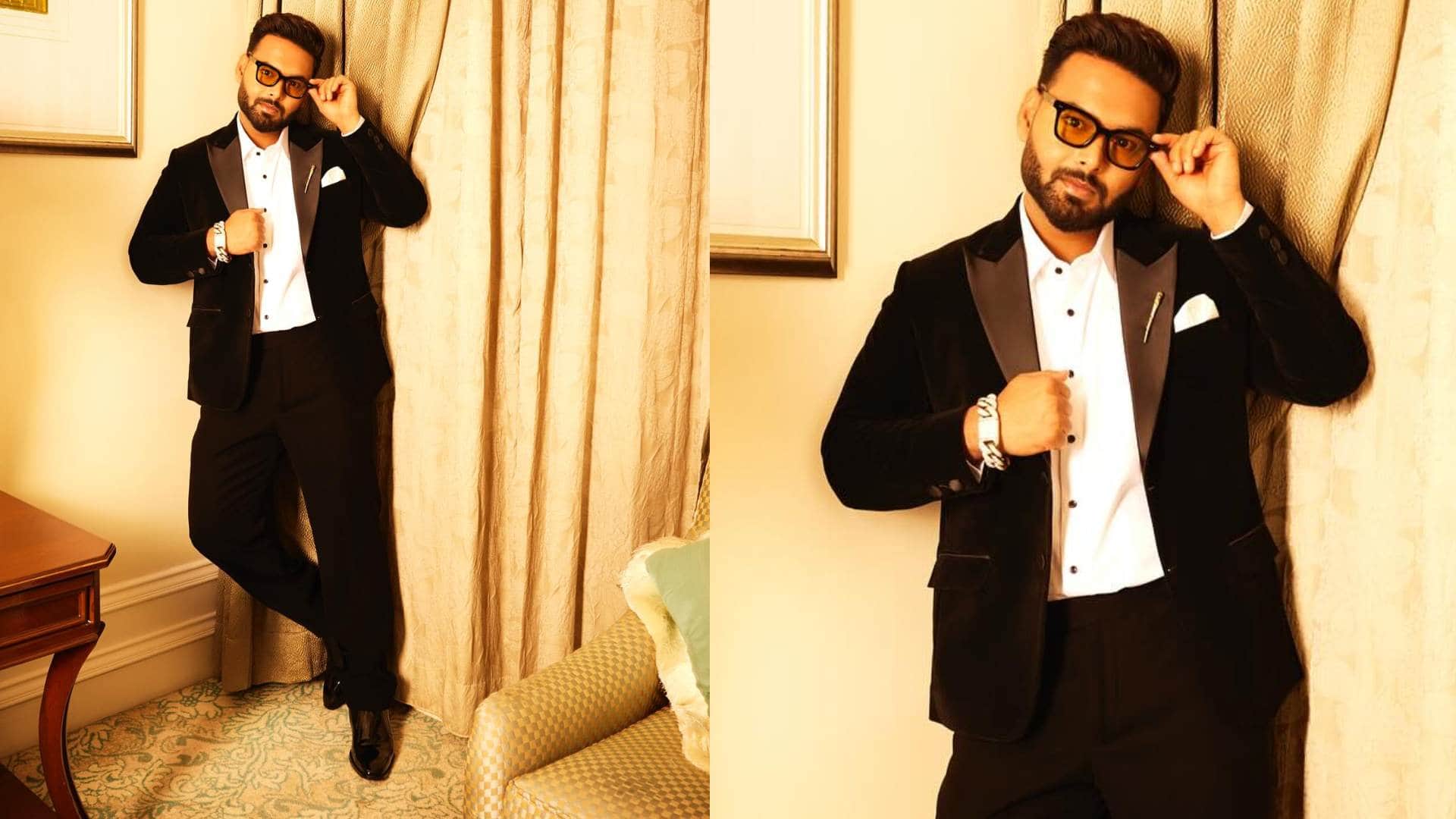 LSG Vs DC match today ipl 2025 live latest photos of Rishabh Pant and Axar Patel