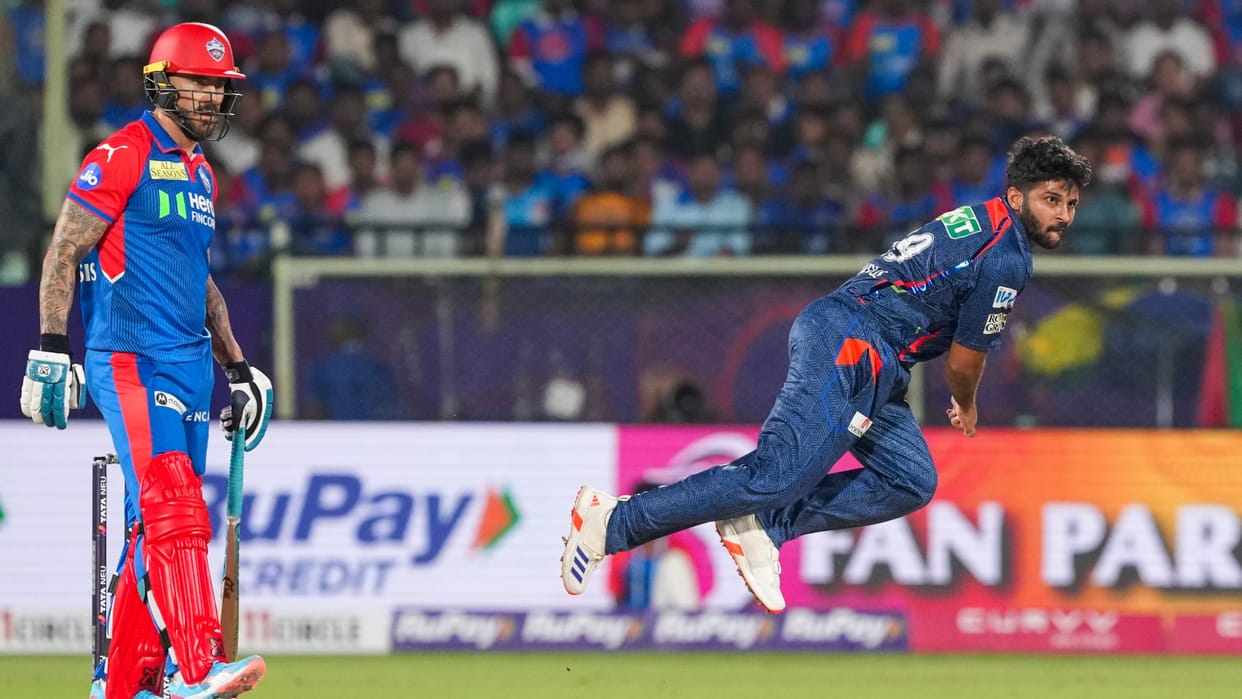 DC vs LSG IPL Live Score: Delhi Capitals vs Lucknow Super Giants Match Scorecard Updates