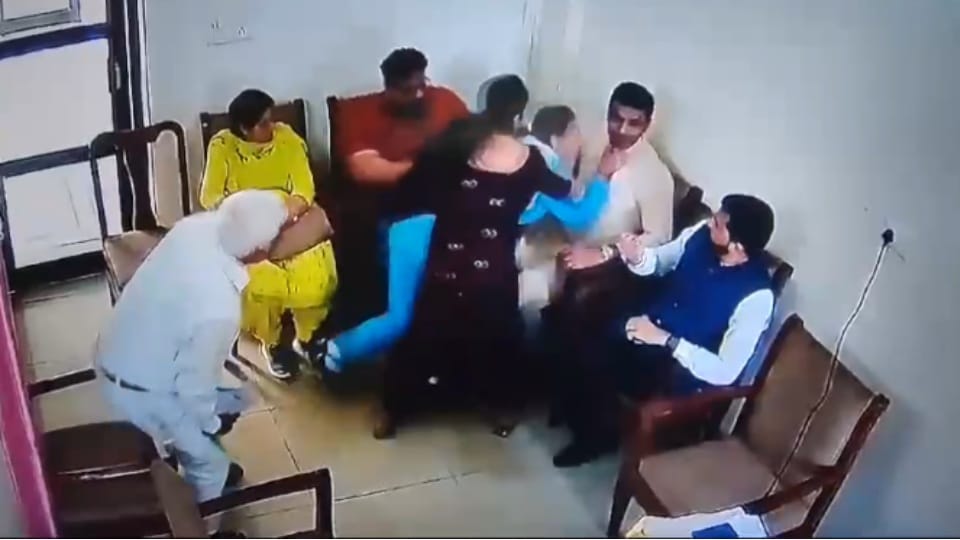 Boxer Sweety Bora grabbed husband Deepak Hooda dispute video viral