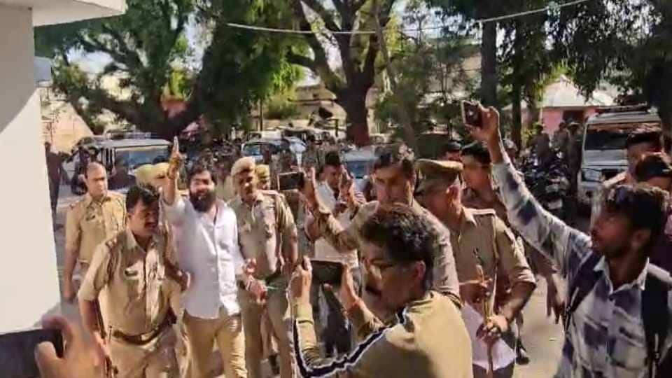 Shamli: BJP leader Vivek Premi arrested, case was filed against 10 people
