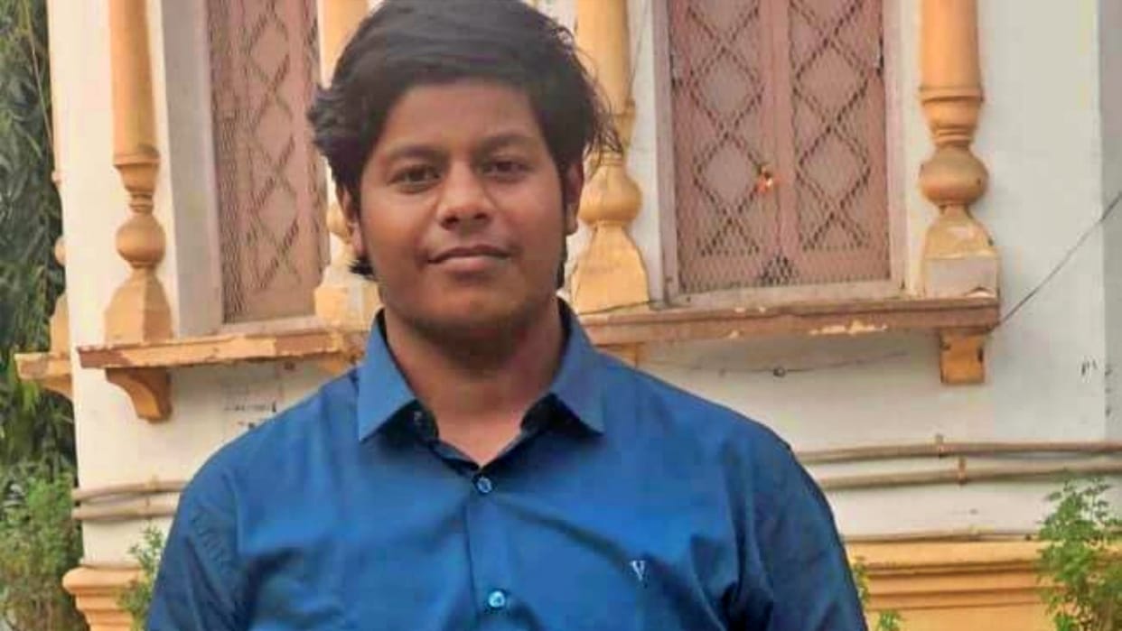 BSEB Result: Shivam Raj of West Champaran got second place in district in Inter Commerce dream of becoming IAS