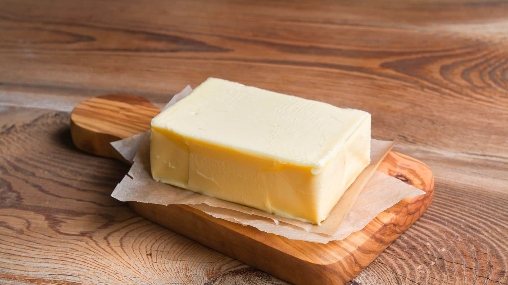 If you eat a lot of butter then be careful study shows early death in hindi