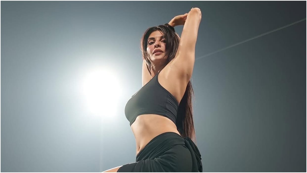 Jacqueline Fernandez does not perform in ipl ceremony in guwahati because of mother ailing health