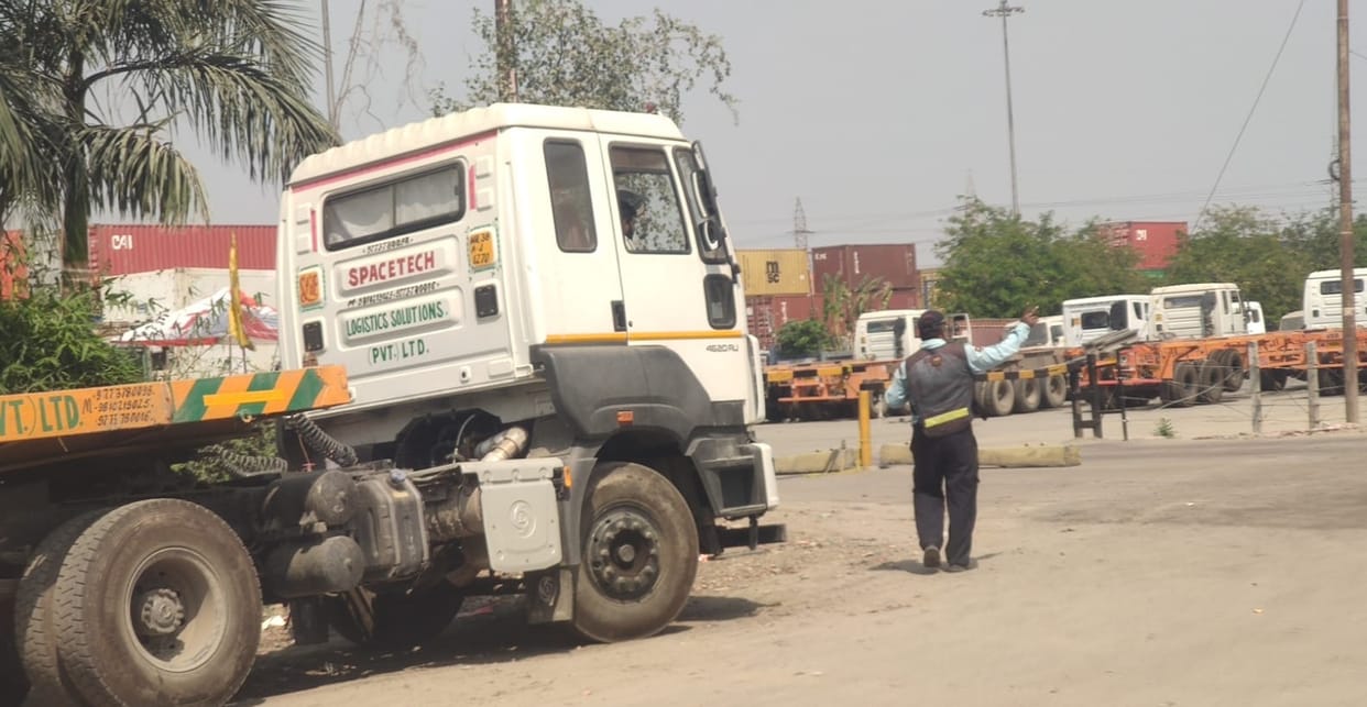 Panki Theft Rajasthani gang members stole nickel plates worth Rs 3.92 crore police arrested five accused