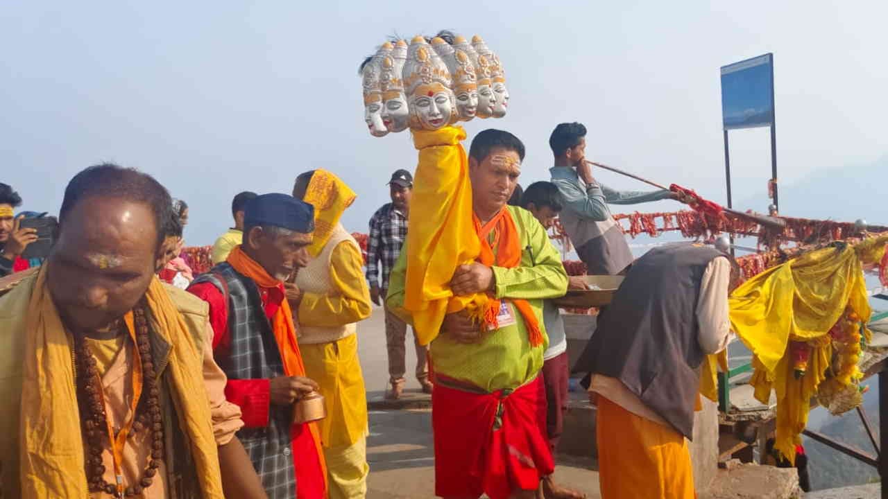 Kartik Swami temple is becoming the first choice of devotees walking track in Uttarakhand Rudraprayag