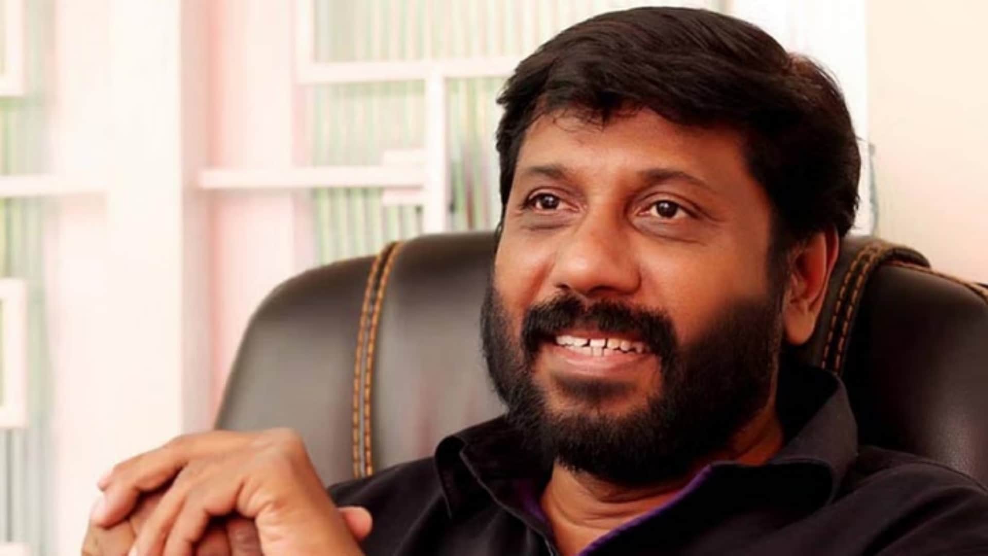 Top Hindi Hits Directed by South Indian Filmmakers Atlee Kumar Jawan Sandeep Reddy Vanga Animal