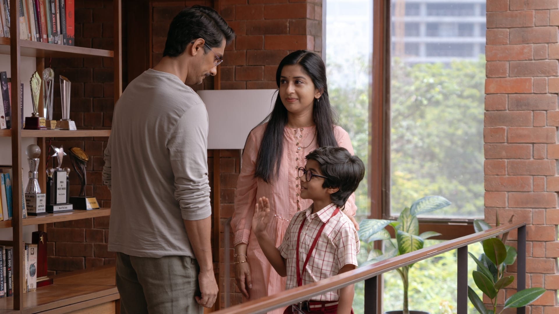 Test Movie Trailer Out Now R Madhavan Siddharth Nayanthara