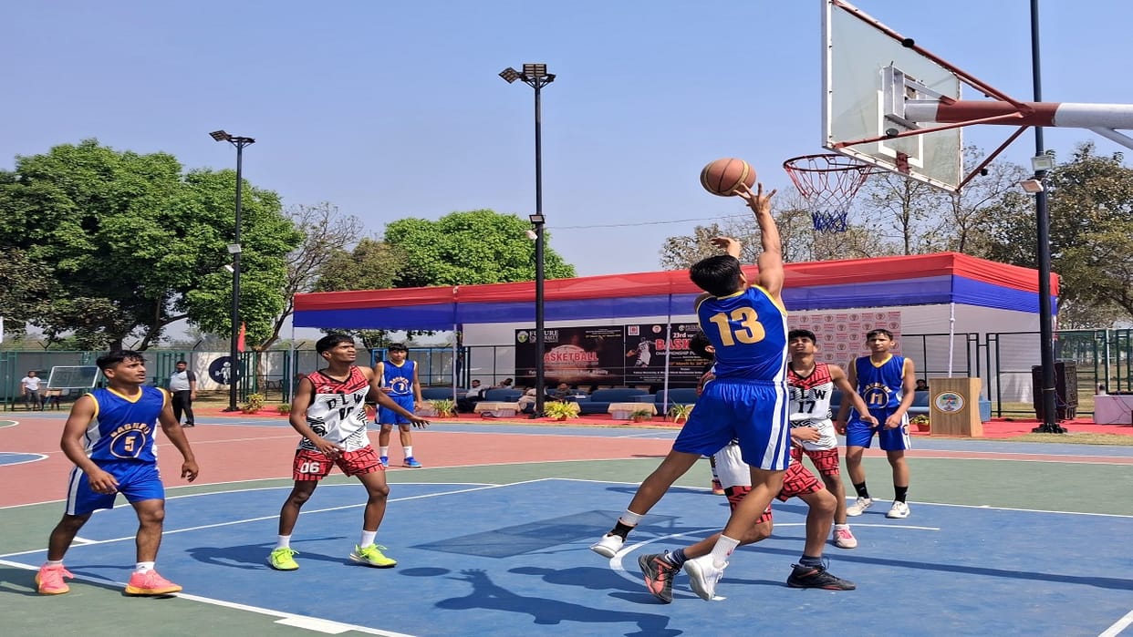 teams reached the semi-finals of the UP State Basketball Championship