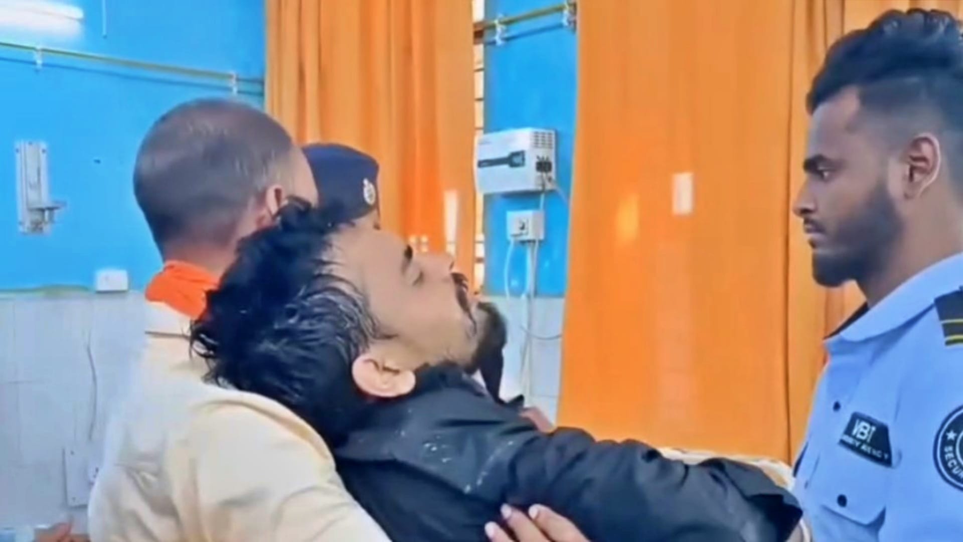 Bihar News: Suicide after telling story before bihar police sp lakhisarai Husband wife love affair case