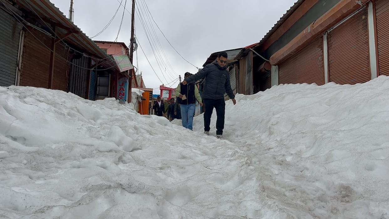 Char Dham Yatra 2025 Snow is melting rapidly in Badrinath Dham preparations for Yatra will begin from 1 April