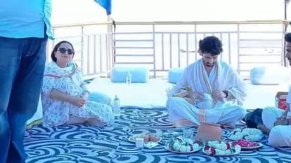Bollywood actress Jaya prada reached Kashi immersed ashes of elder brother Raja Babu