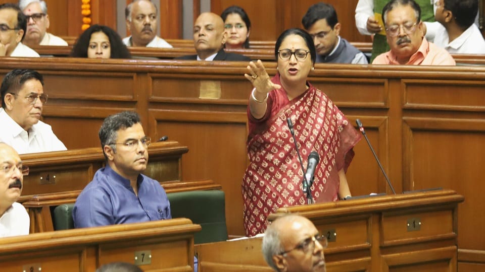 Delhi Budget 2025 Delhi will become a global infrastructure hub Work will start on these plans