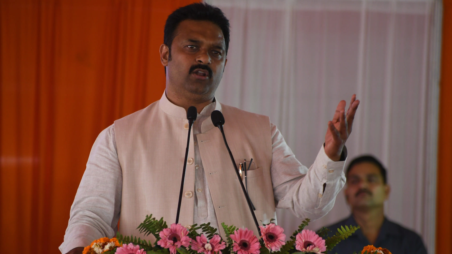 CM Yogi was present as the chief guest on the 29th death anniversary of Om Prakash Paswan in Gorakhpur
