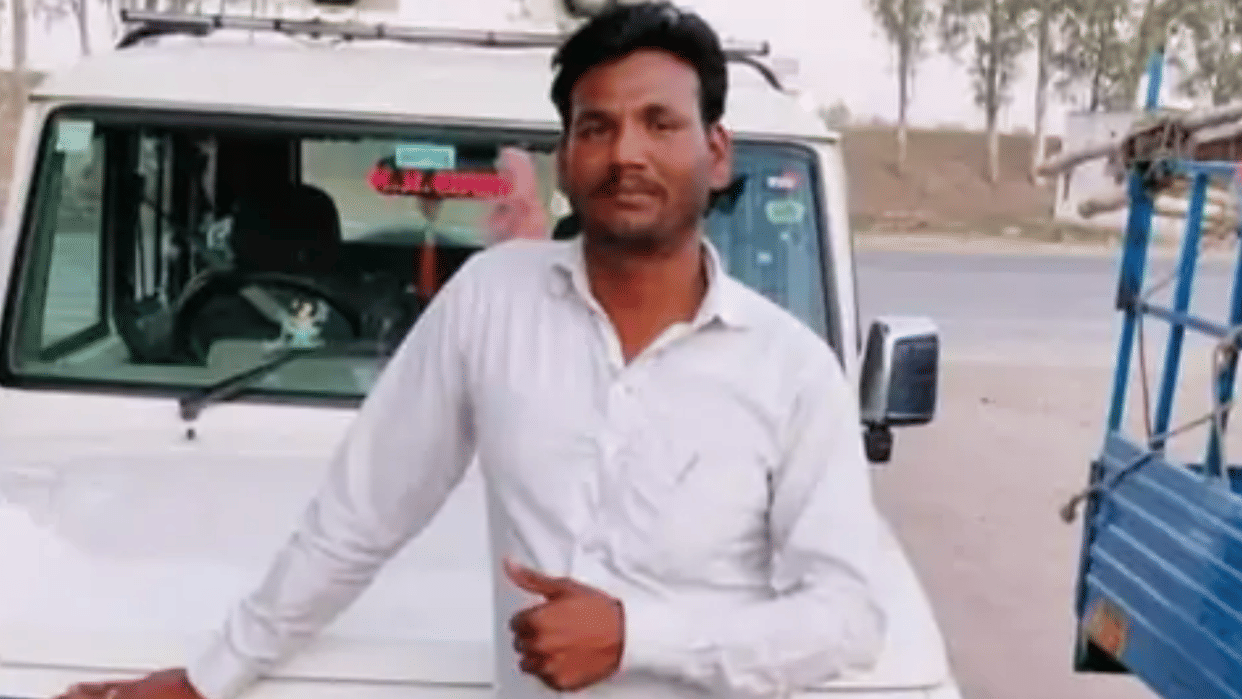 Indore News Outsourced Electricity Worker Dies After Electric Shock While Working on Pole