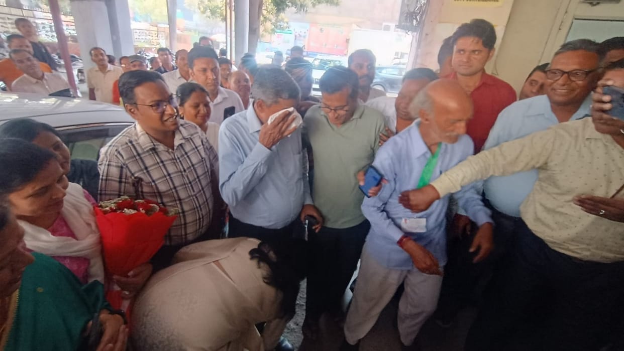 Yamuna Nagar Corporation: appointed Mayor Suman Bahamani reached office after taking blessings from husband