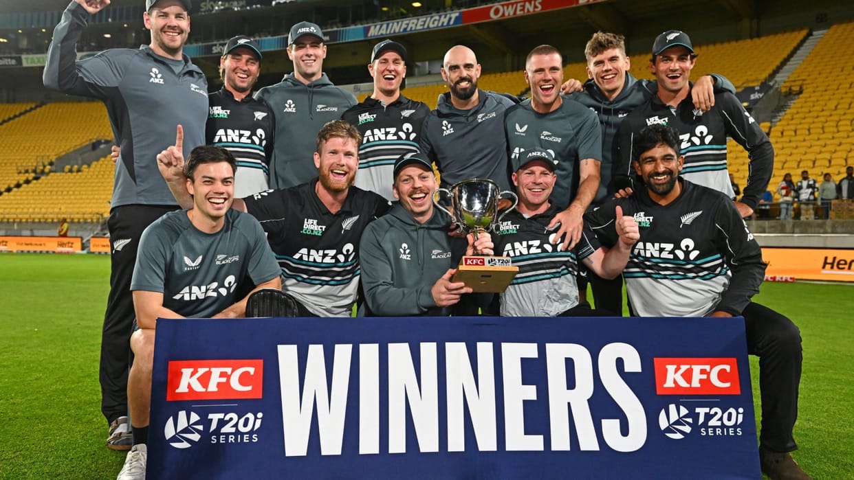 NZ vs PAK: Pakistan looses fifth t20i match against newzealand and they won series by 4-1 updates