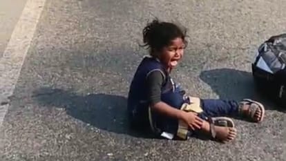 four people of a family died in road Accident in Lakhimpur kheri