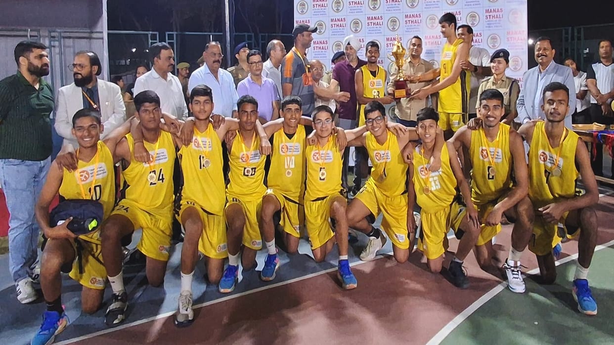 Basketball Championship Meerut team won in the girls category