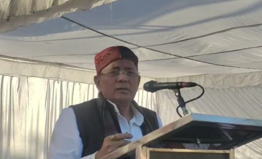 Bhopal: Uproar over Congress MLA comparing saints and sages to bulls, MLA issues video to clarify