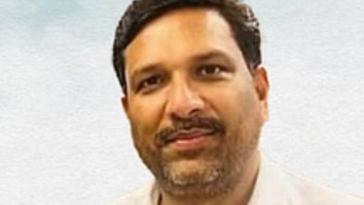 Bihar News : आईएएस अधिकारी संजीव हंस की मुश्किलें बढ़ीं, ईडी के बाद अब मनी लॉन्ड्रिंग का मामला हुआ दर्ज