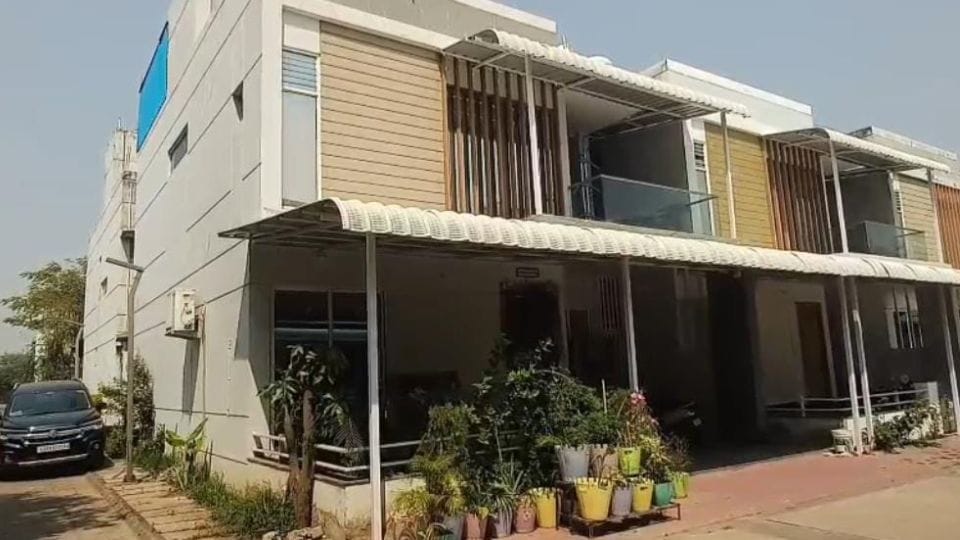 CBI raids ASP Abhishek Maheshwari house in Mahadev app case