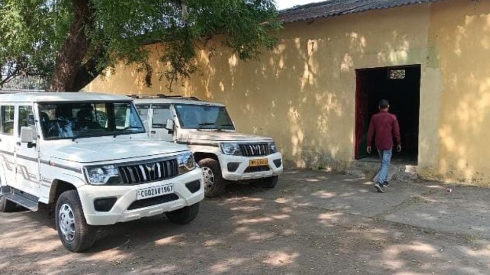 Two accused arrested for selling ganja in Korba