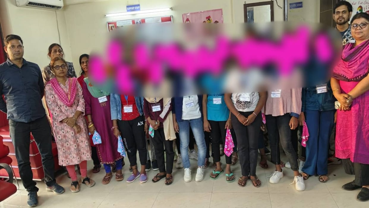Jharkhand News 25 minor children of Jharkhand victims of human trafficking were freed children rehabilitated