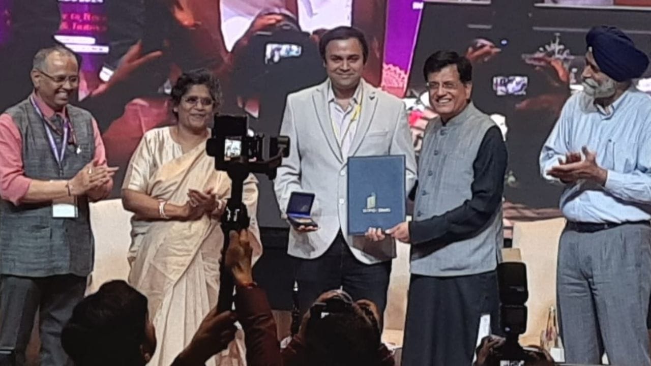 jio files more than 4000 patents gets two prestigious intellectual property awards piyush goyal