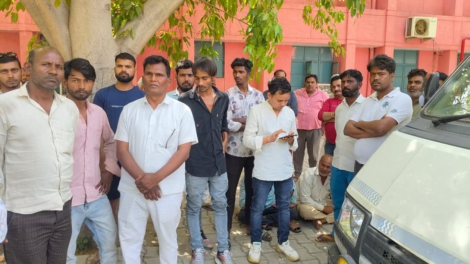 Baghpat: Rs 13.5 lakh lost in share market, head constable's wife committed suicide when investor threatened