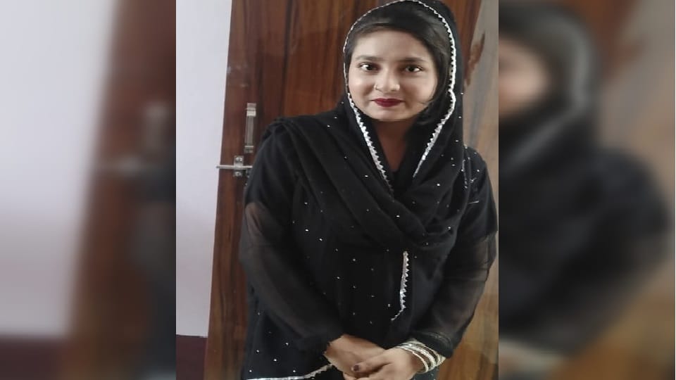 Woman dies while giving birth to a child in Ghaziabad