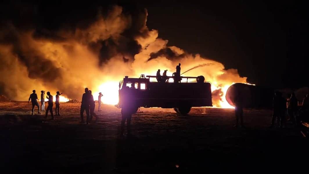 huge fire broke out in pipe warehouse in Mandsaur