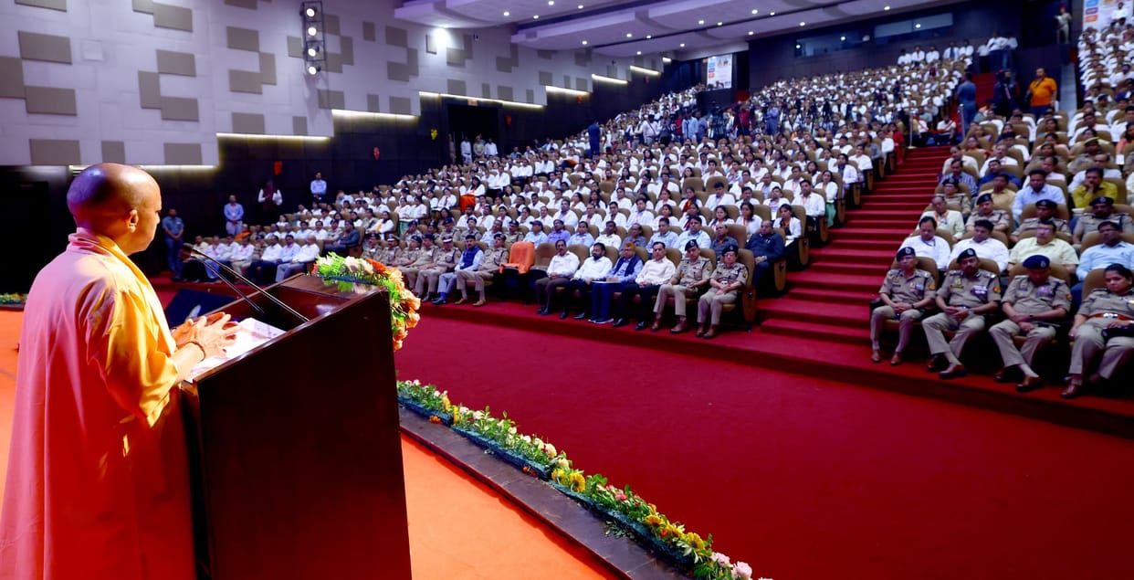 CM Yogi said: UP will now become a centre of health tourism, 8.30 lakh youth got jobs in eight years; gave a r