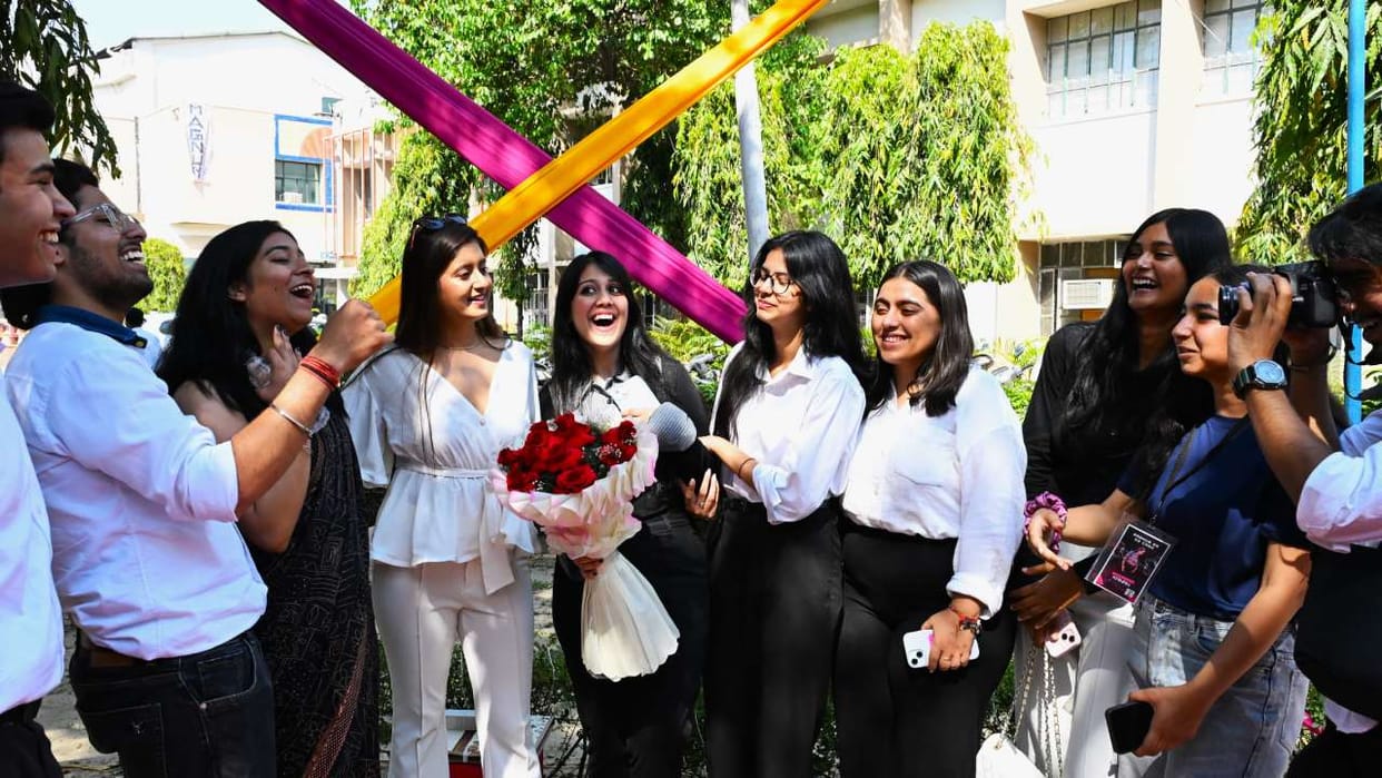 Annual Fest Magnum 2025 begins at Satyawati College, DU