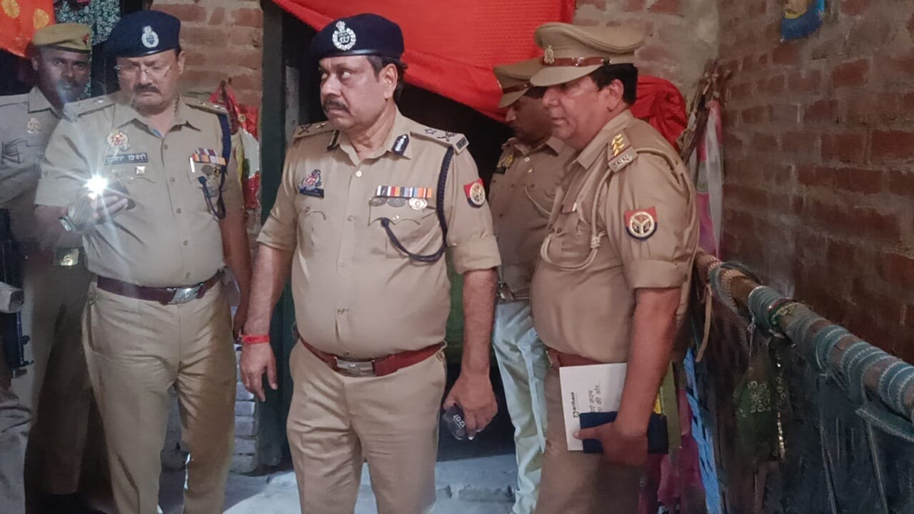 Shahjahanpur Murder Case Mother regrets she said I never wore slippers myself to raise them