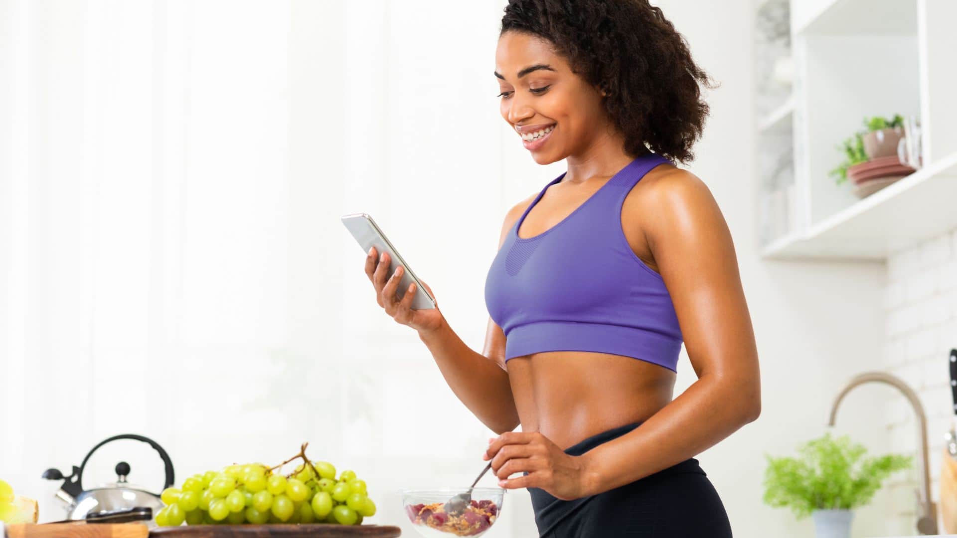 Night Habits causing Constipation: Avoid these 5 Mistakes before Bed for a Healthy Gut